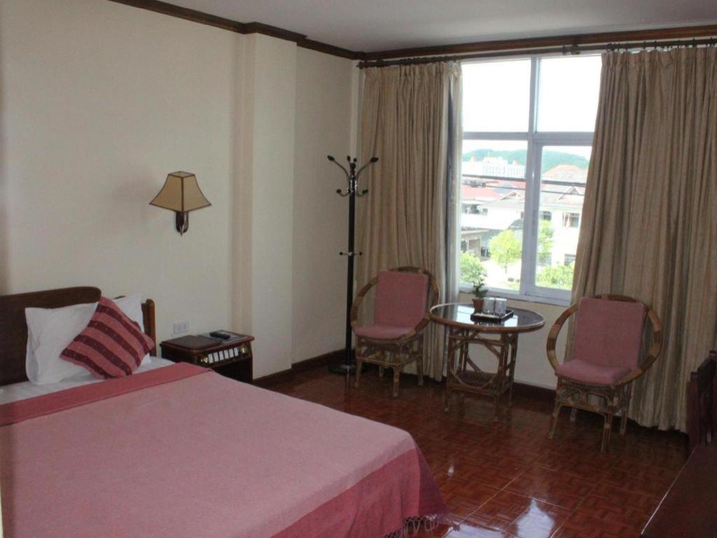 Dokchampa Hotel Luang Namtha Extérieur photo
